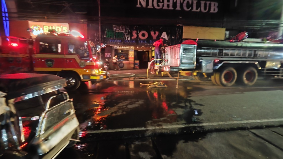 2025年11月のアンヘレス滞在記 SSバーのボヤ