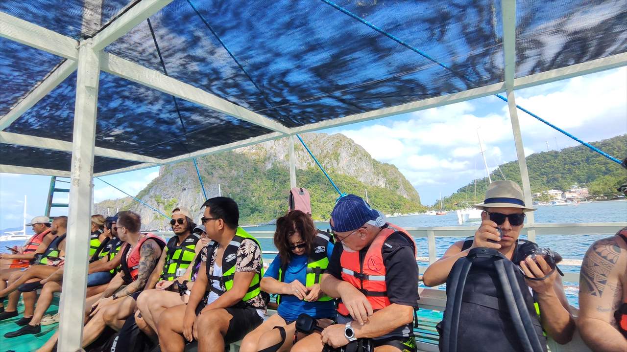 エルニドのアイランドホッピングについて（バンカーの様子）