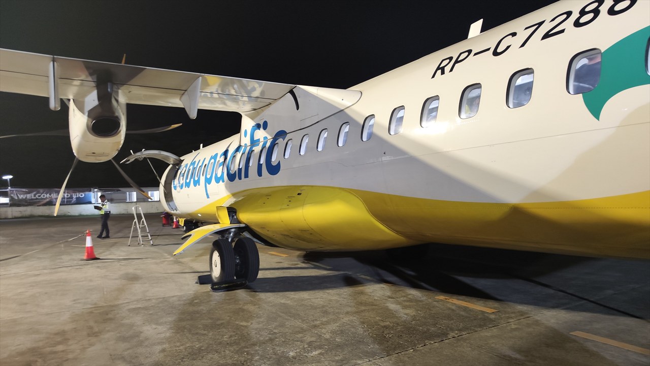 エルニド旅行　セブパシフィック夜便