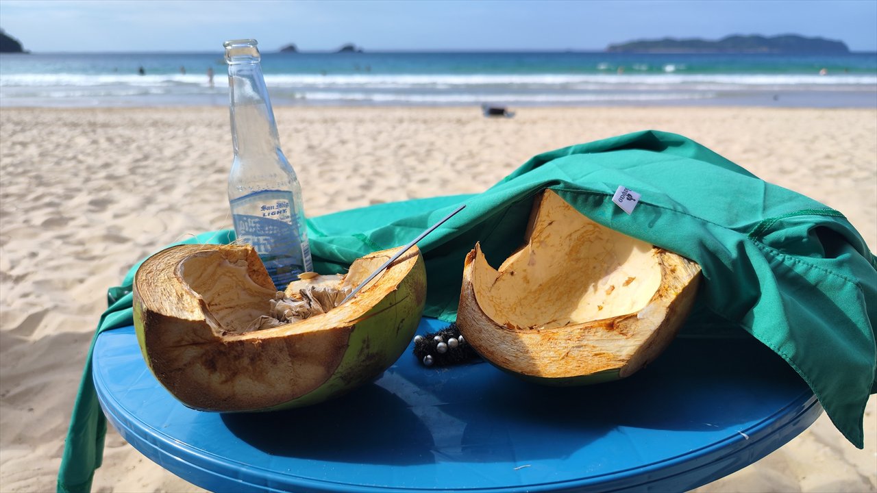 ナクパンビーチ(ブコジュース)