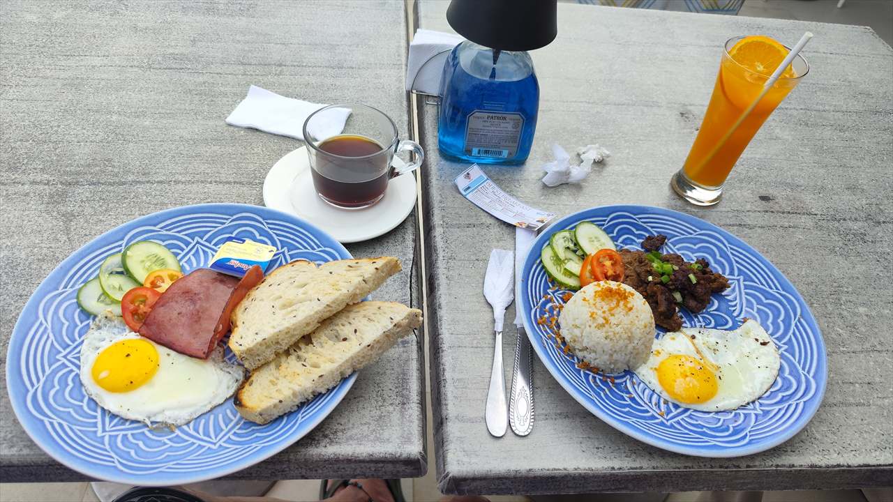 ザ・ビーチハウス エル二ド（朝食２）