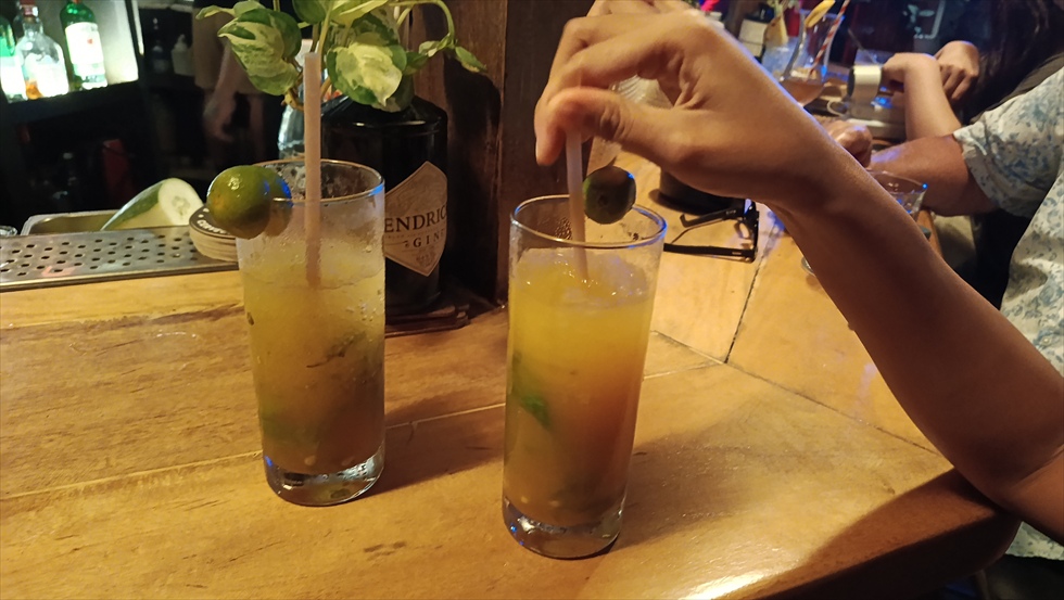 ボホール島観光（DAY1）バンブーバーのカウンター