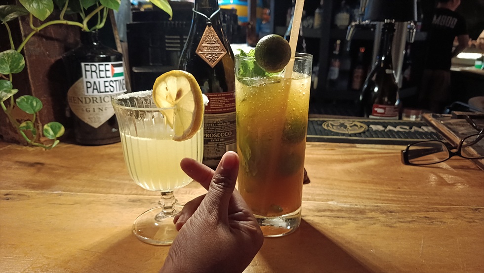 ボホール島観光（DAY7）バンブーバーでドリンク